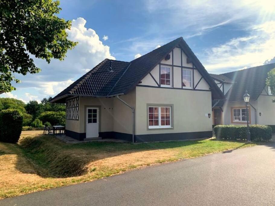 Holiday home Charmantes An Der Mosel Ediger-Eller